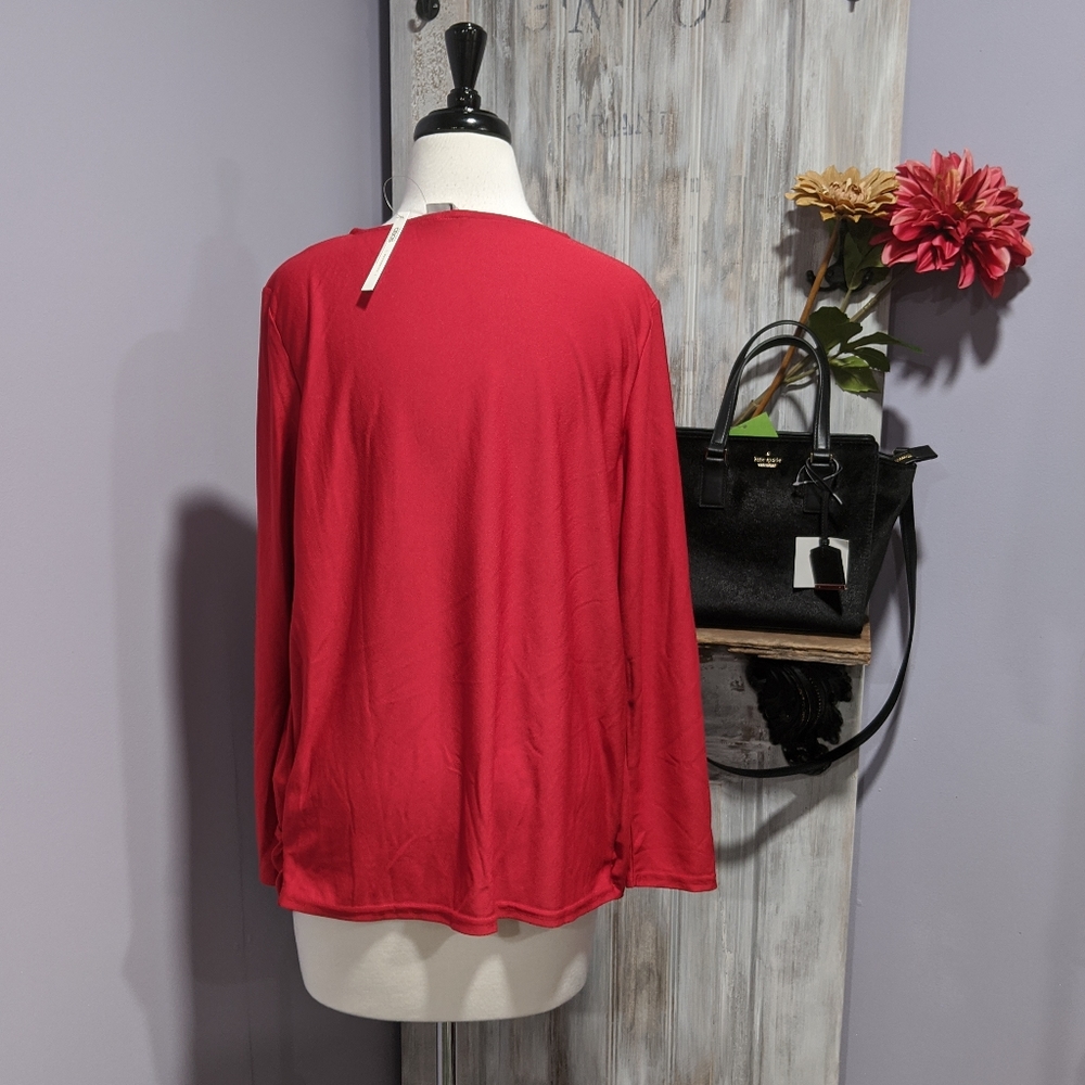 🌷SOLD🌷Asos maternity surplice blouse - Picture 3 of 7